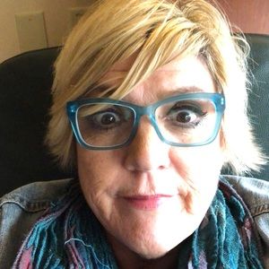 Meet your Posher, Charmane